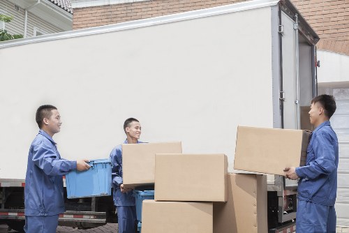 Local removals van service helping with a home move in Tobelgium