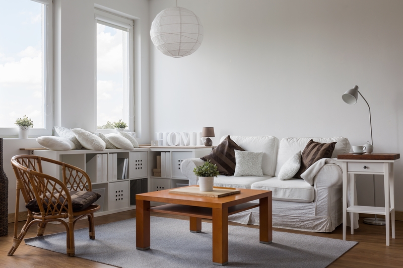 Heavy sofa and bulky item removal by a local Tobelgium team